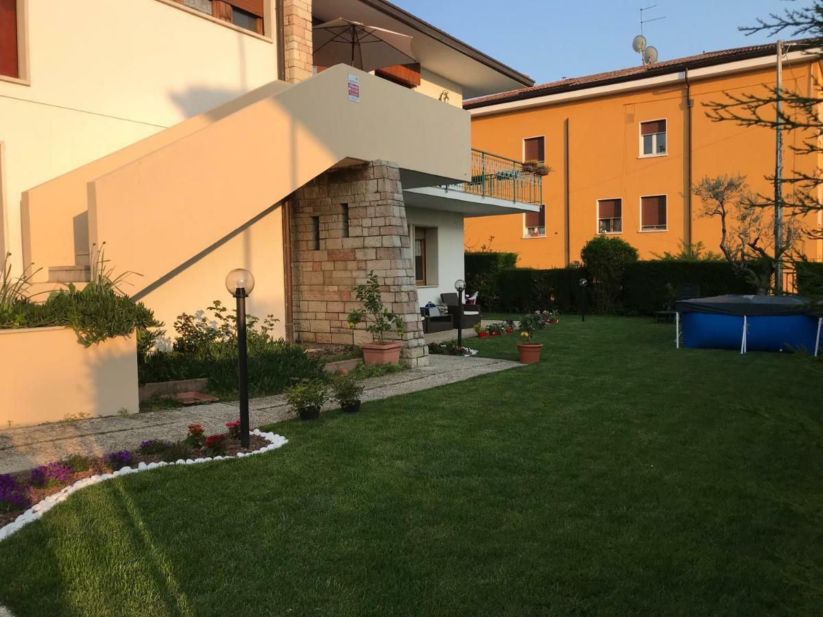 Il Sole E La Luna B&B In Garda Garda  Exterior photo